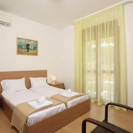 Meldia Seaview Appartement Polychrono
