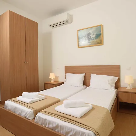 Meldia Seaview Appartement Polychrono